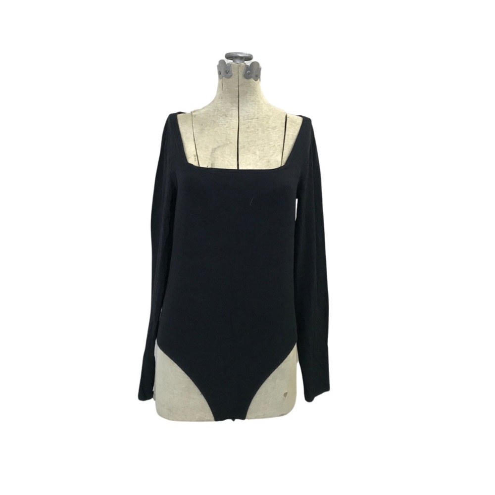Gap-Women’s Medium Black Long Sleeved Bodysuit